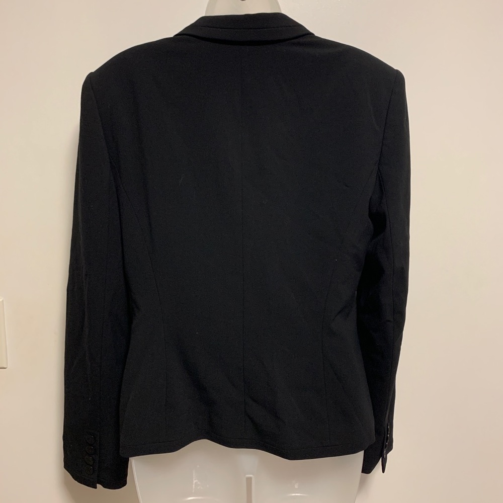 Black Lapel Neck Blazer - Picture 3 of 3